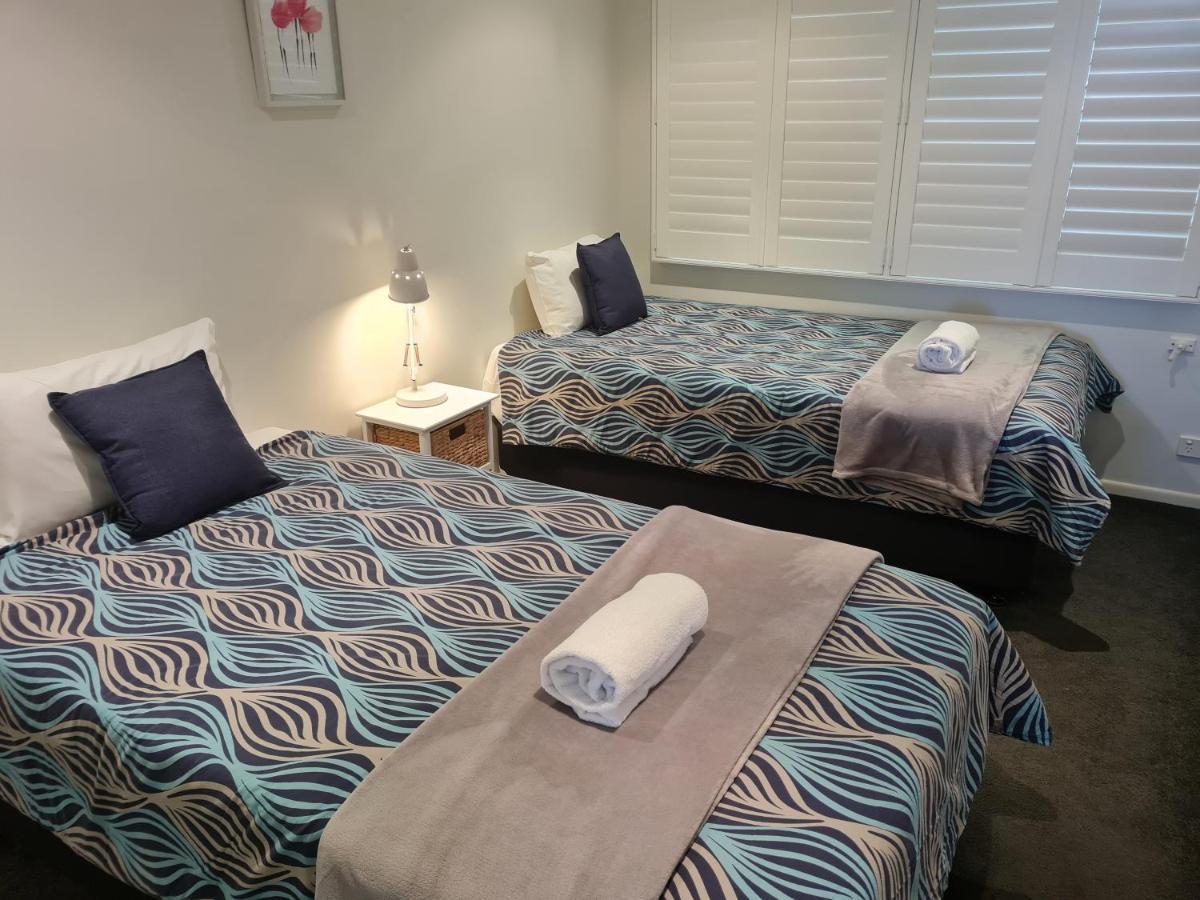 Wharf Lodge River View Apartment Маручидор Екстериор снимка